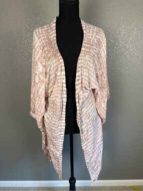 Tiare Hawaii Blush Tie-Dye Lightweight Kimono